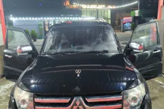 Mitsubishi Pajero 4 Wagon LPG