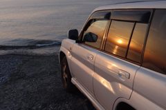 Mitsubishi Pajero IO W